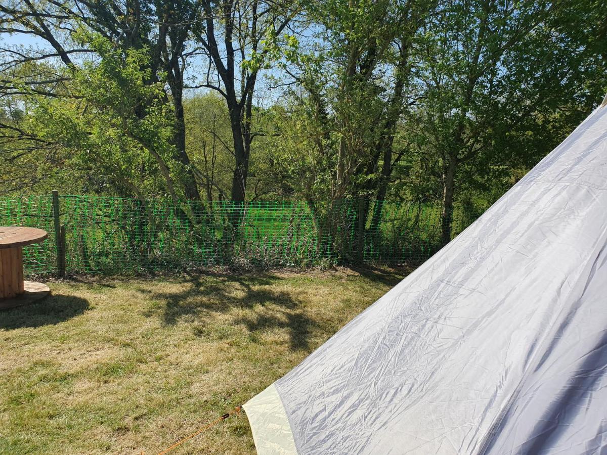 Camping Du Puy Rond Bressuire Luaran gambar