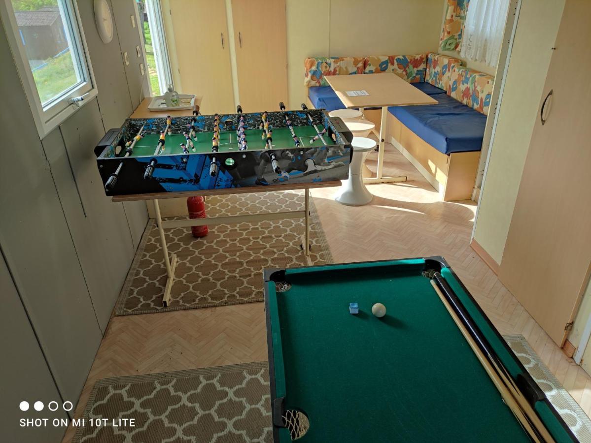 Camping Du Puy Rond Bressuire Luaran gambar